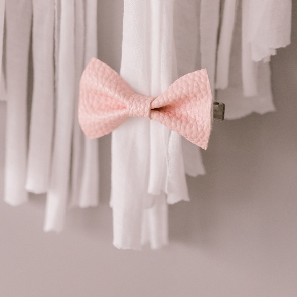 Boho Bow Holder - Picture 4 of 4